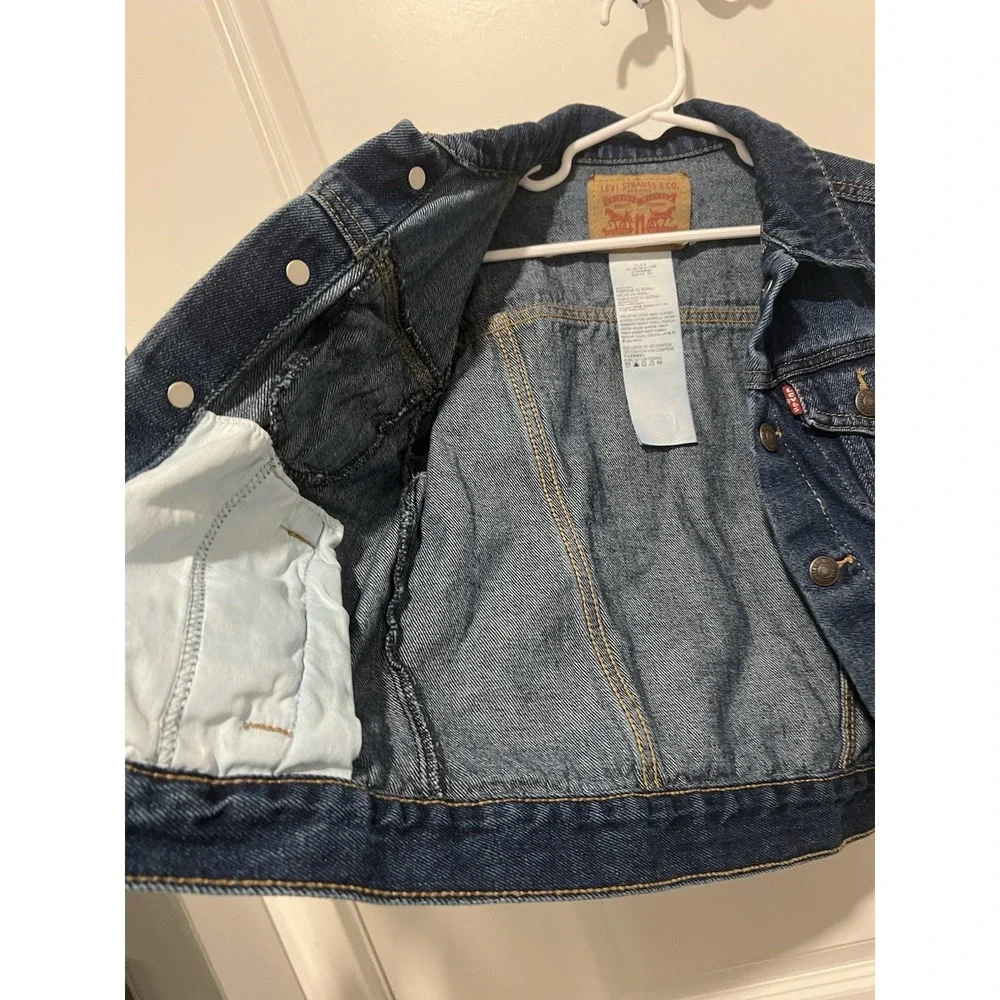 Levis levi basic